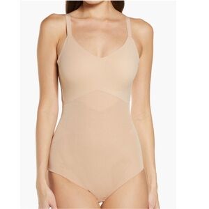 Honeylove Nude Cream Cami Bodysuit size XS